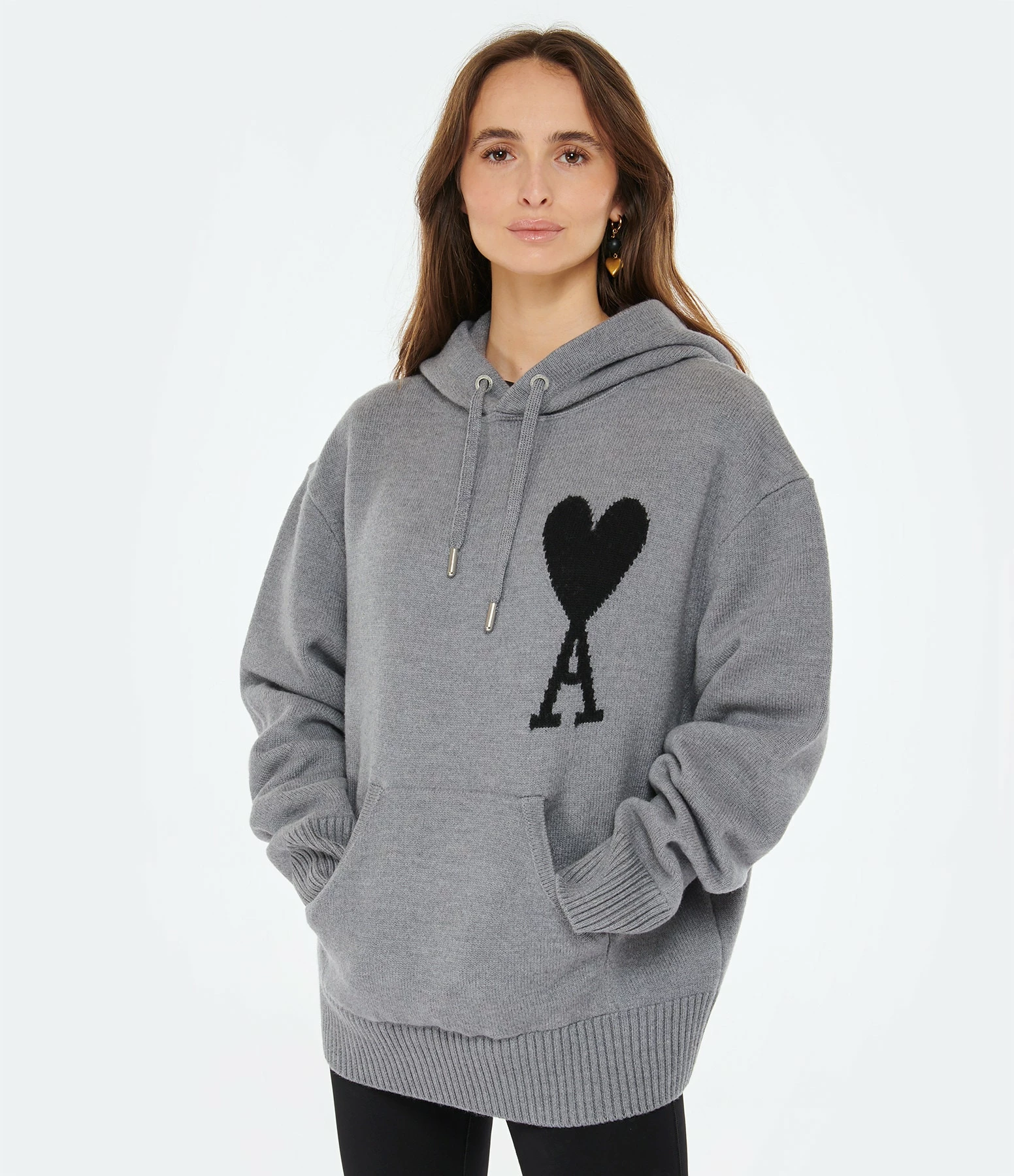 pull-ami-capuche-953jvm.webp pull ami capuche – Image 1