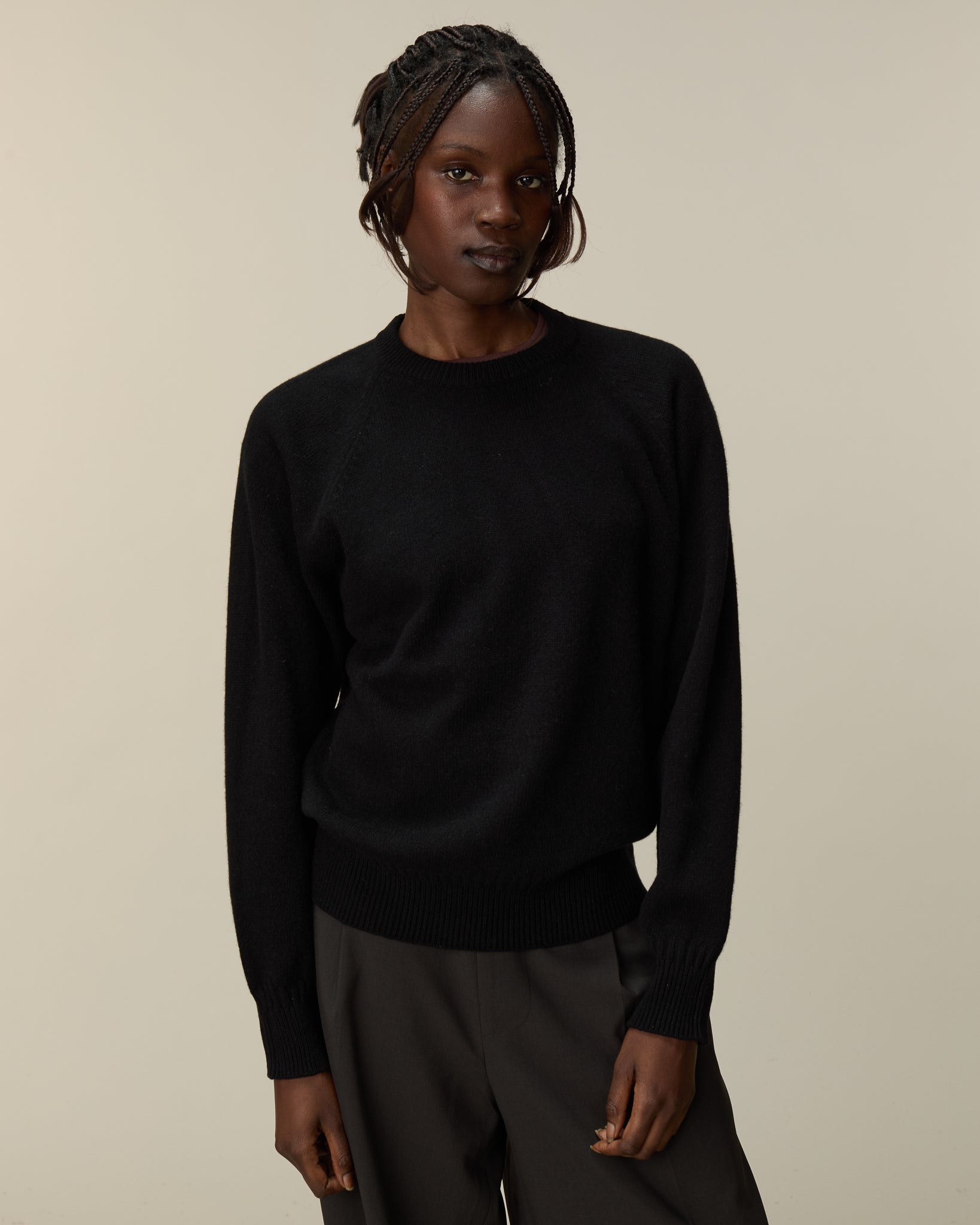 pull-col-rond-noir-femme-870vyf-1.jpg pull col rond noir femme – Image 1