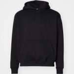 pull noir a capuche homme