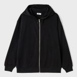 pull noir capuche