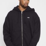 pull noir capuche homme