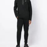 pull tech fleece