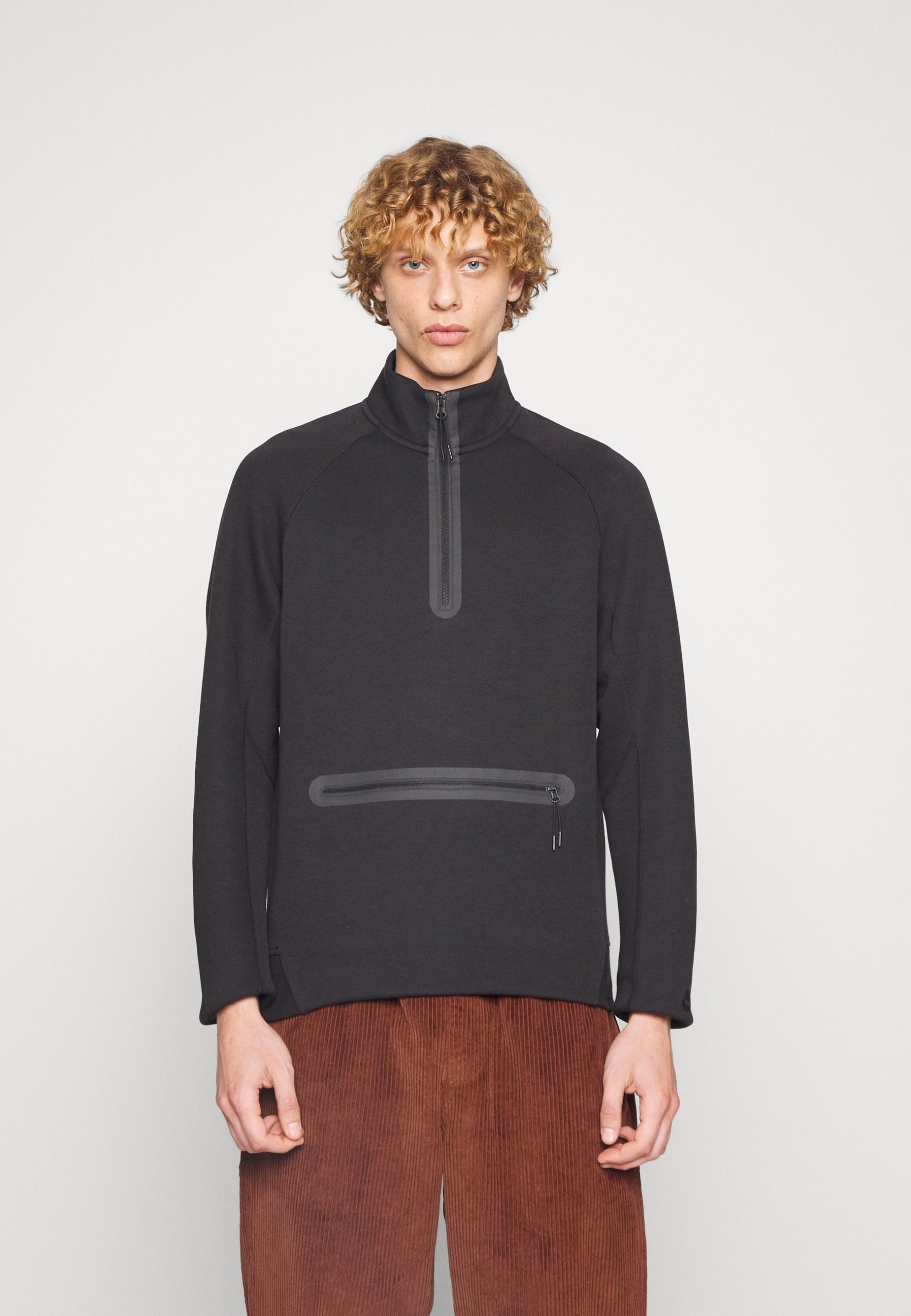 pull-tech-fleece-943pkt-1.jpg pull tech fleece – Image 1
