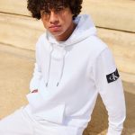 sweat blanc capuche