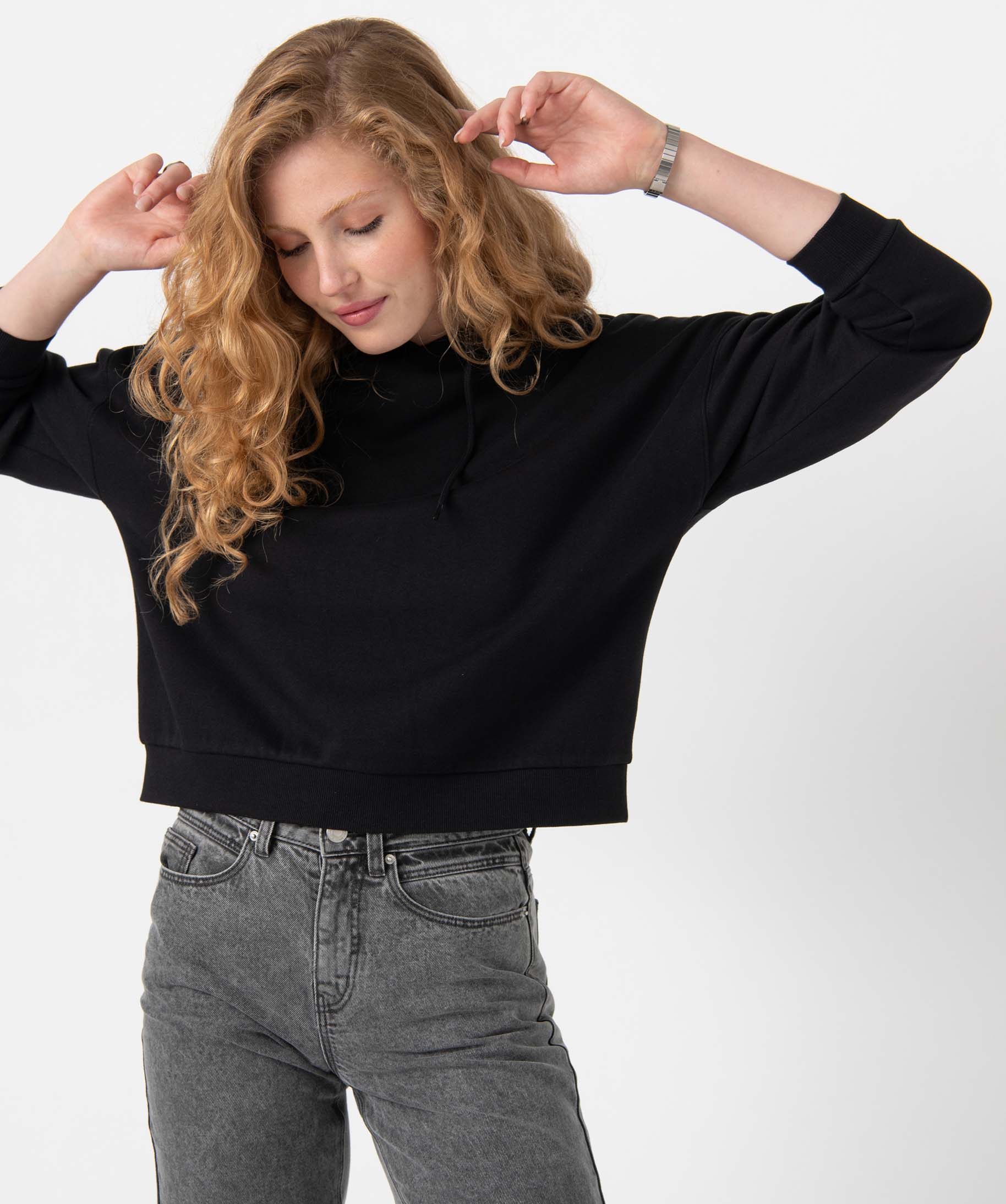 sweat-femme-noir-capuche-220bmj-1.jpg sweat femme noir capuche – Image 1