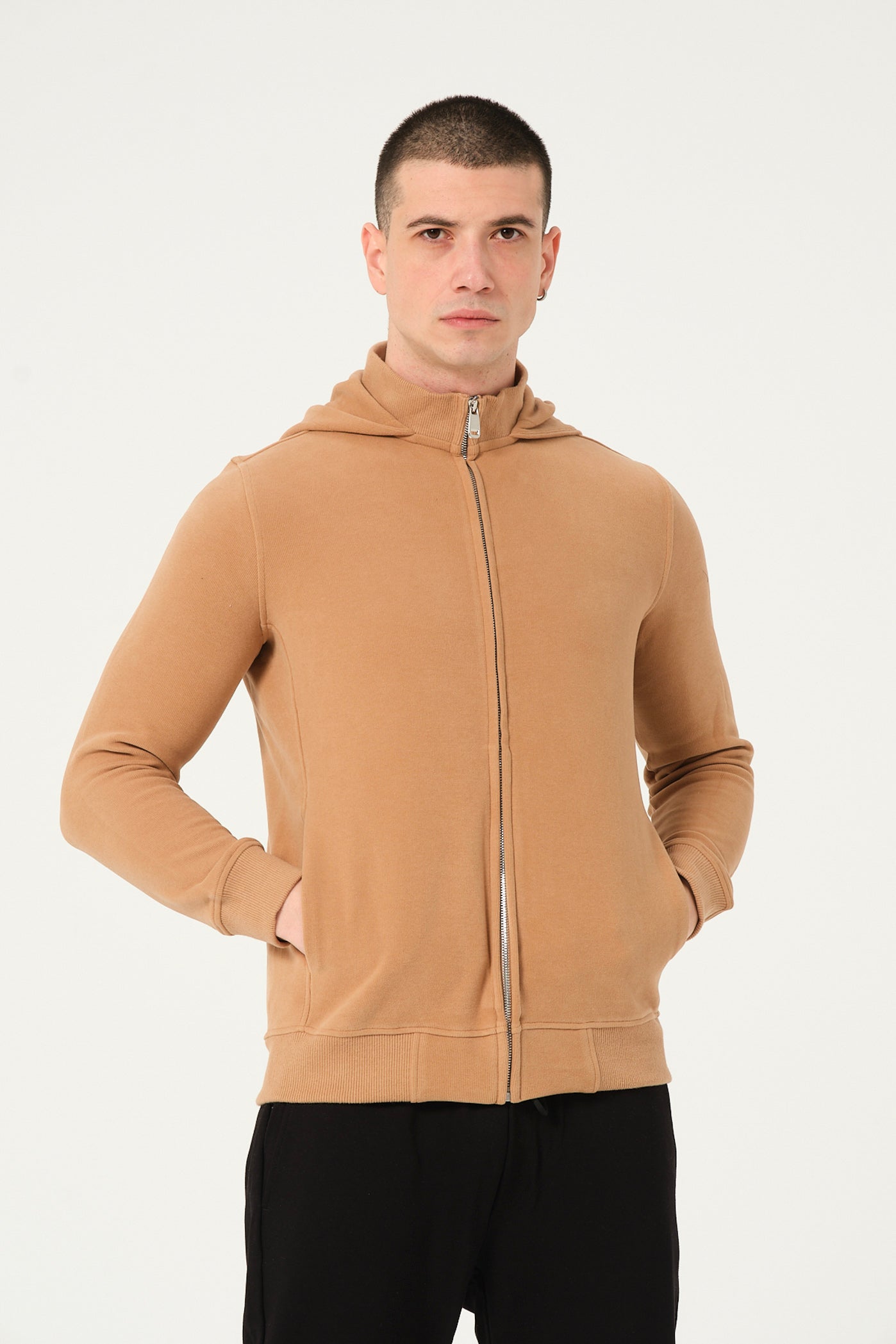 sweat-homme-marron-684mhl-1.jpg sweat homme marron – Image 1