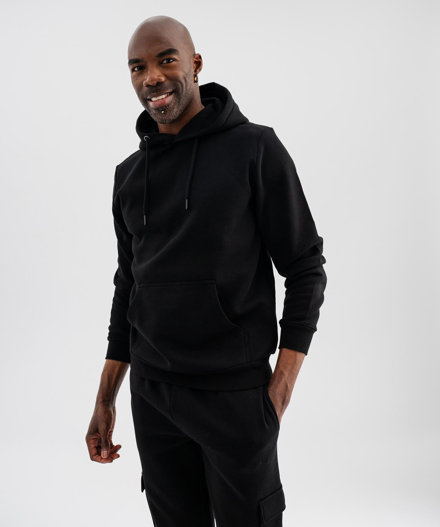 sweat-noir-a-capuche-homme-144gvt-1.jpg sweat noir a capuche homme – Image 1