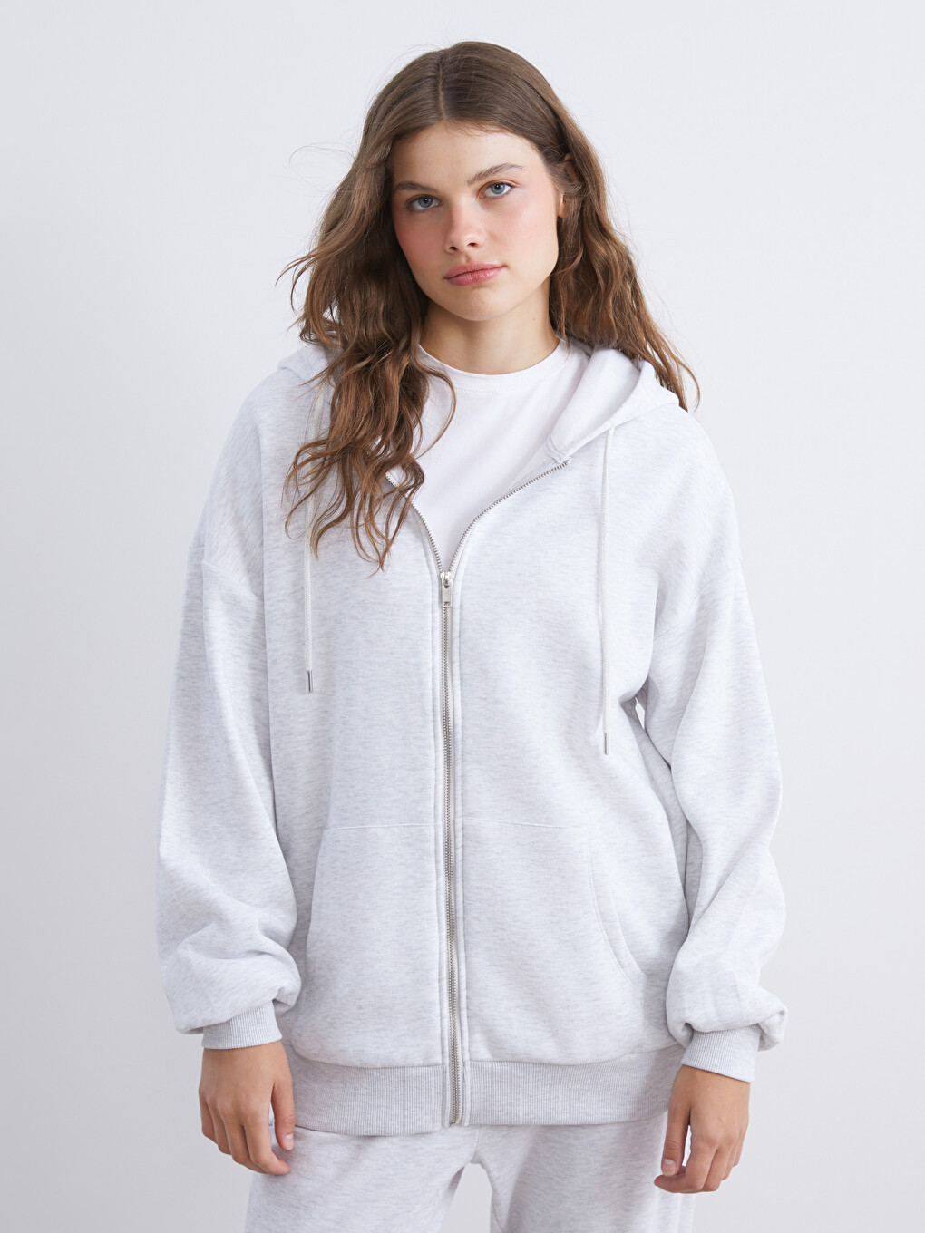 sweat-zippe-oversize-376nls.jpg sweat zippé oversize – Image 1